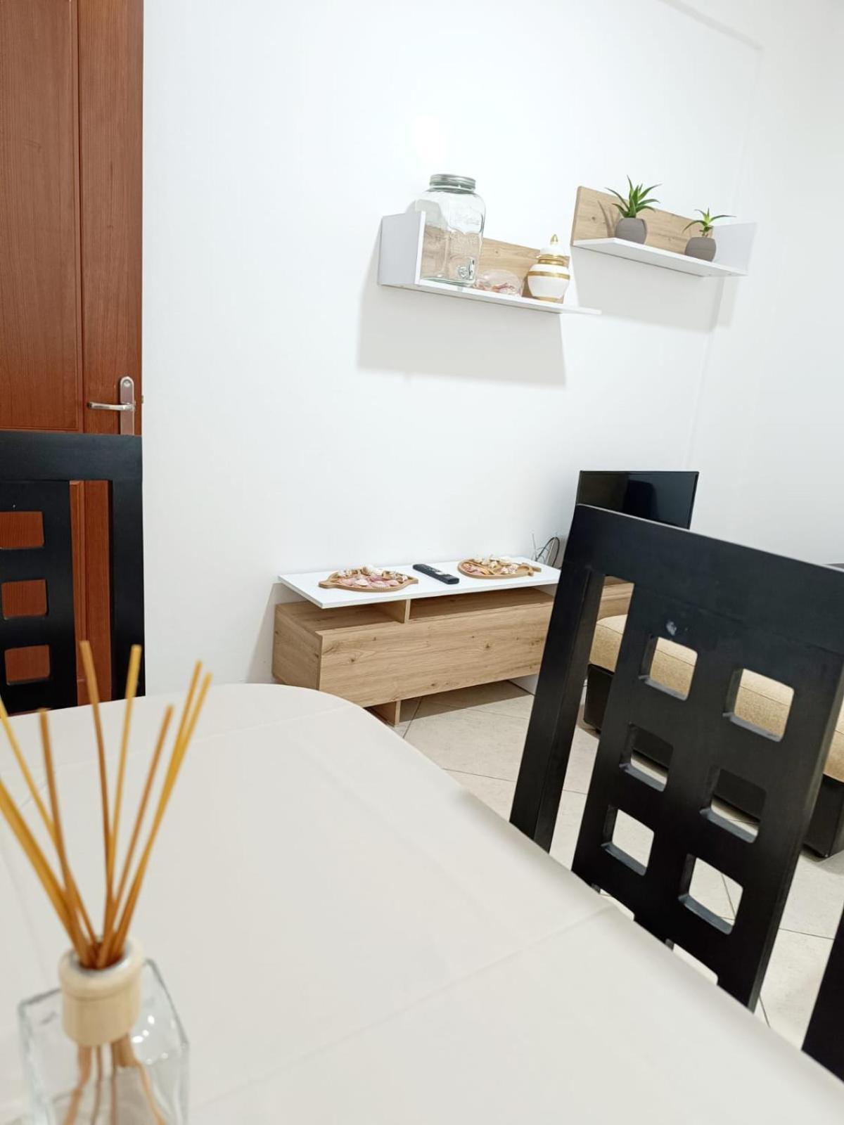 Atlantis Apartments Saranda Zewnętrze zdjęcie